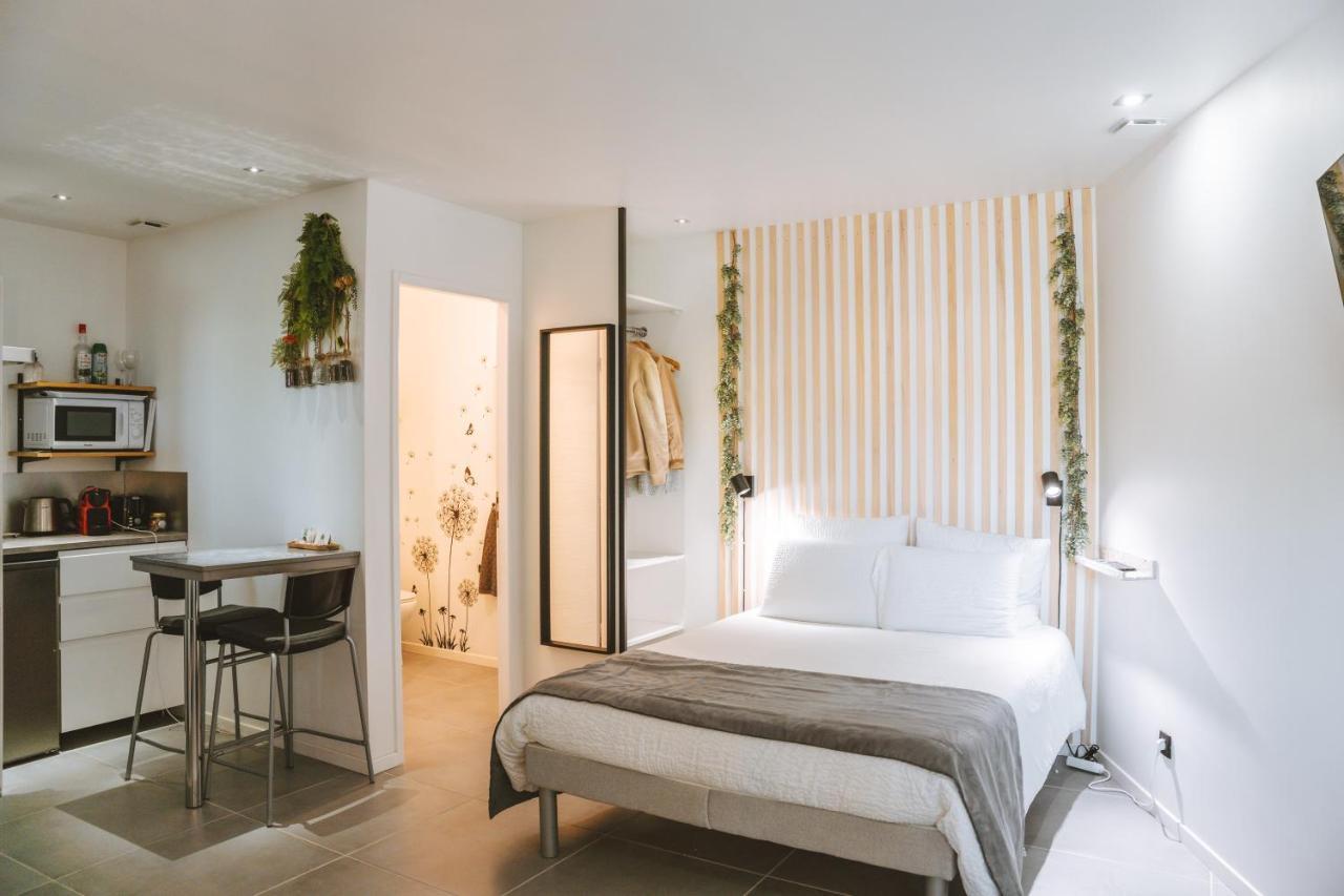 Sky - Gite Meuble & Confort Drome - Ecolodgite Laveyron Buitenkant foto