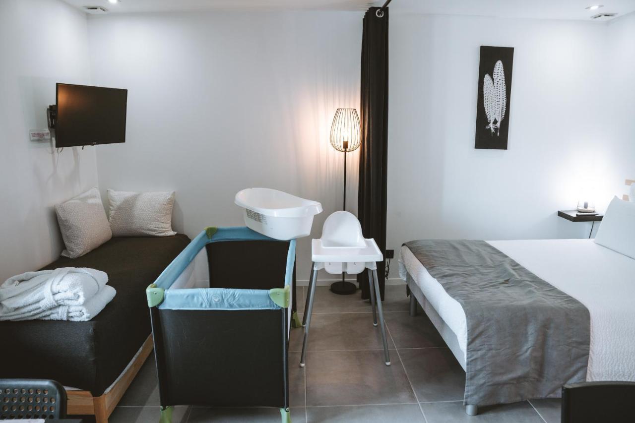 Sky - Gite Meuble & Confort Drome - Ecolodgite Laveyron Buitenkant foto